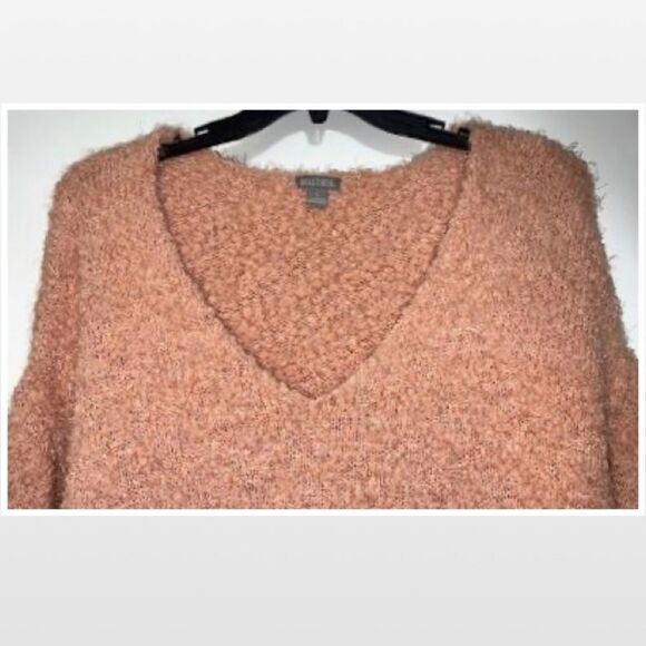 New Large Peachy Pink Chunky Knit Sweater - Picture 3 of 16
